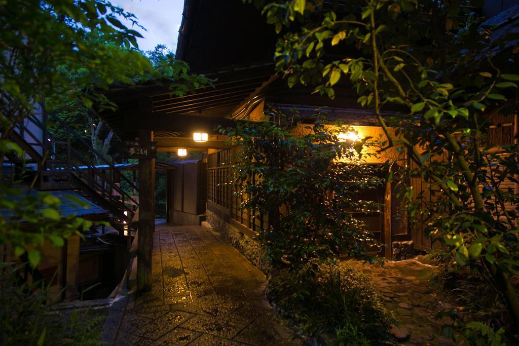 Отель Nansuikaku Miyawaka Экстерьер фото