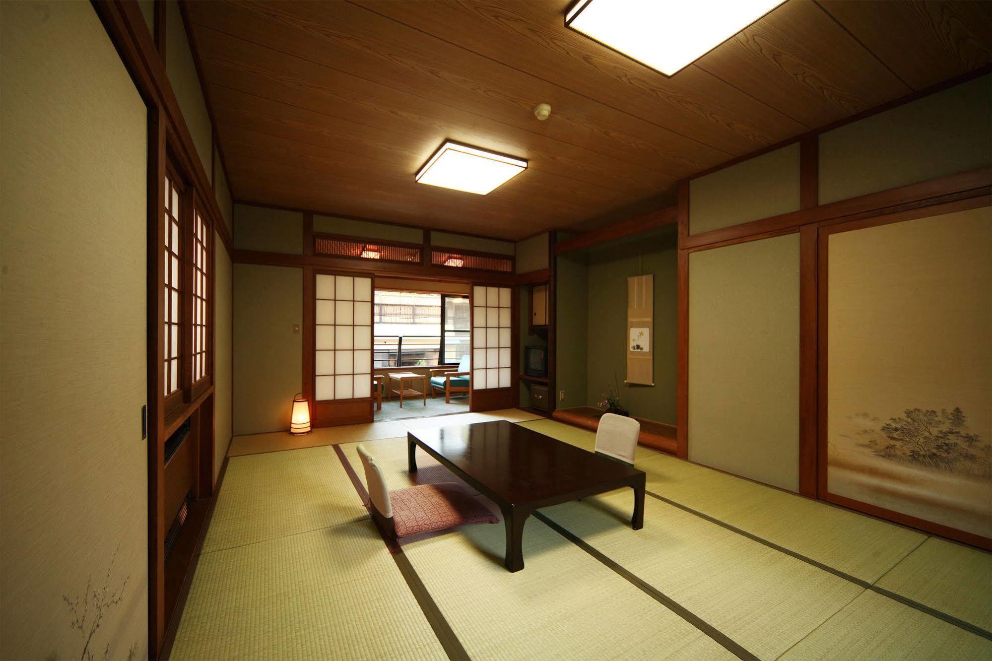 Отель Nansuikaku Miyawaka Экстерьер фото