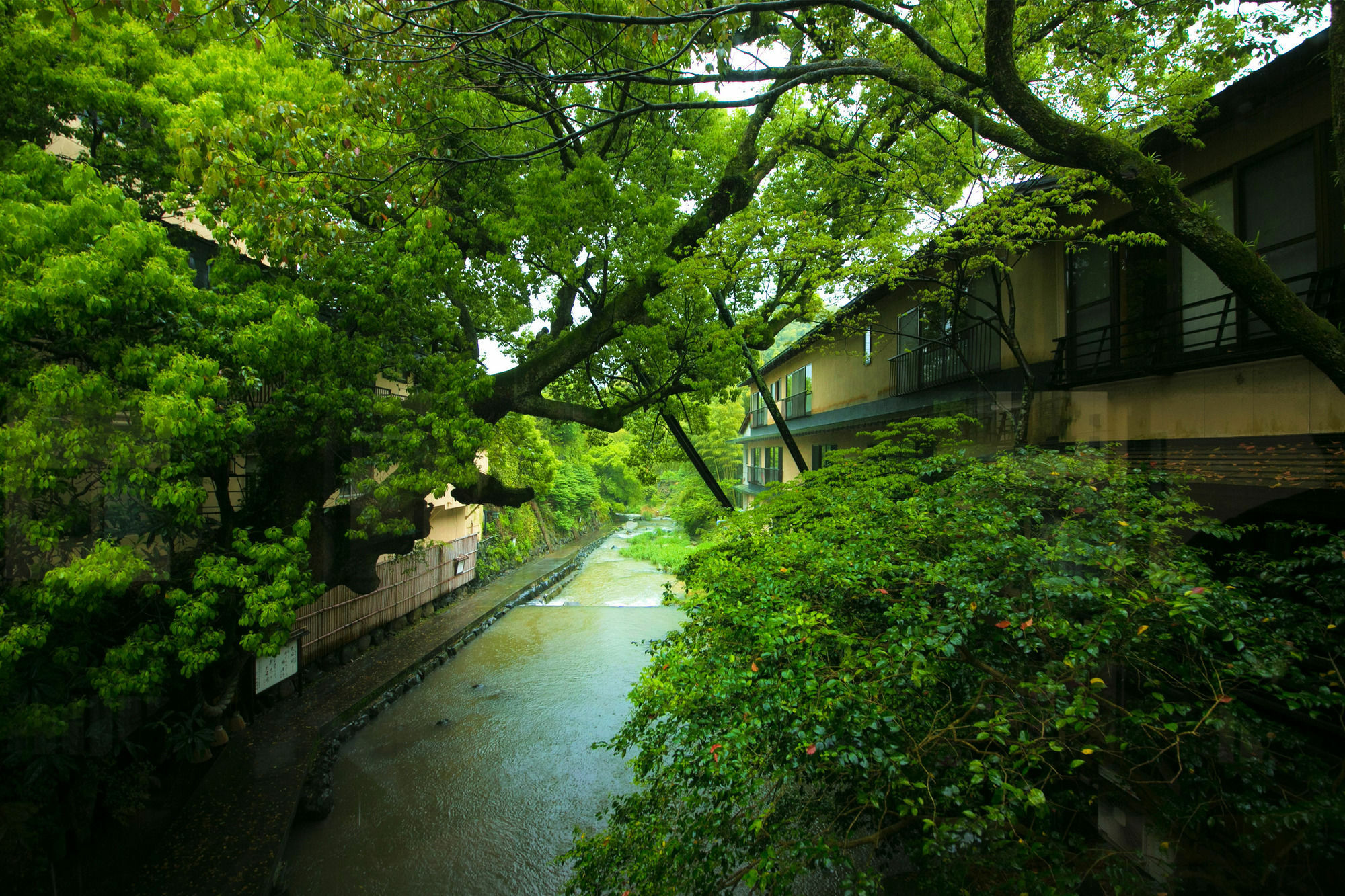 Отель Nansuikaku Miyawaka Экстерьер фото